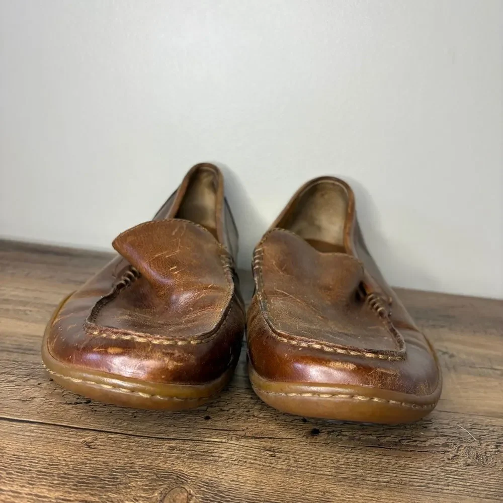 Born brown leather